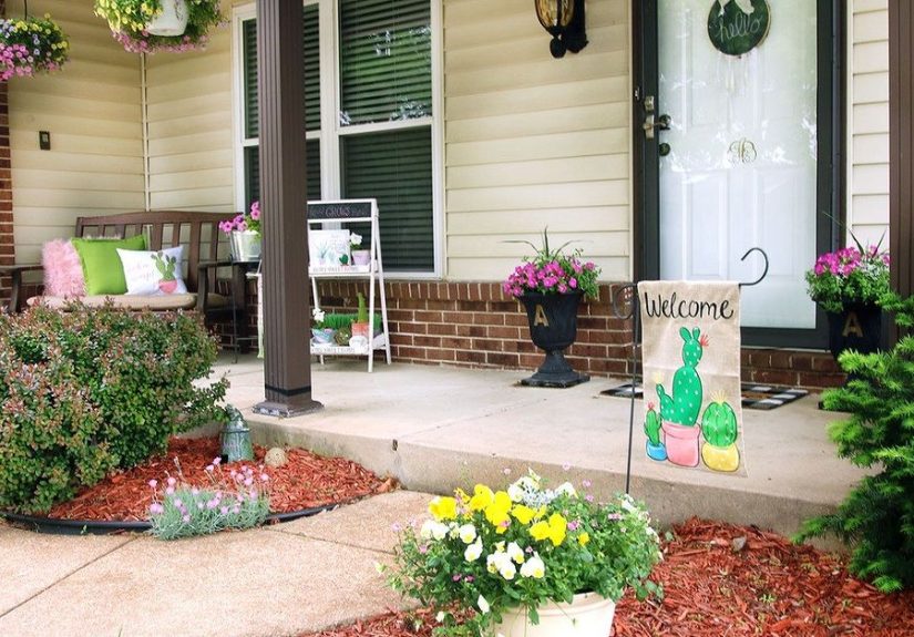 Cactus Themed Summer Front Porch