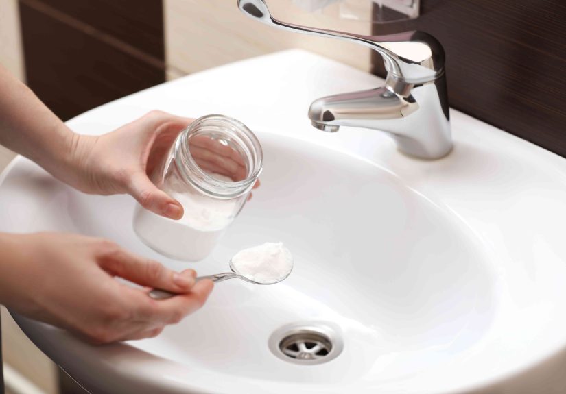 How to Clean a Bathroom Sink in 3 Easy Ways