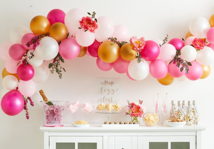 How to Make a Balloon Garland in 3 Easy Steps