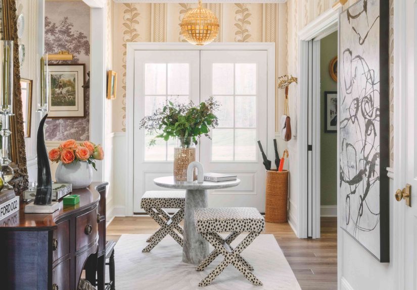 5 Mistakes That Are Making Your Entryway Look Bad, a Designer Says