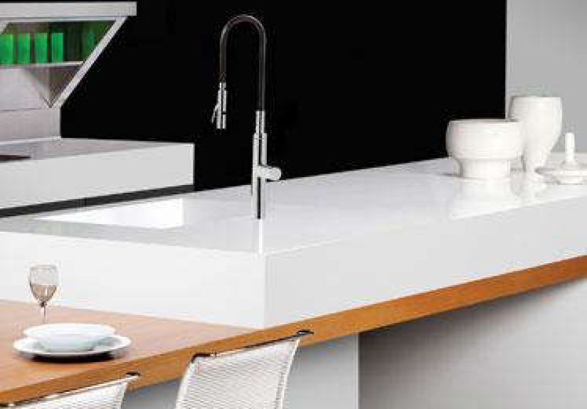 TIle & Countertop: New Pure White from CaesarStone