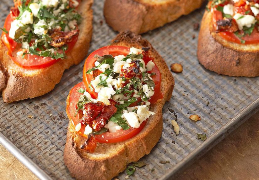 Easy Tomato Bruschetta Recipe