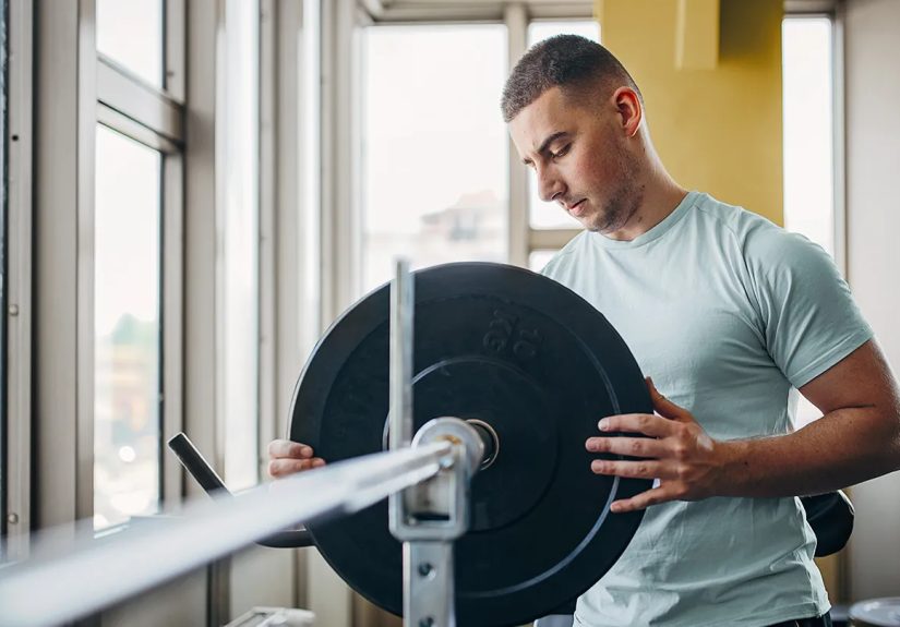 How Much Weight Can the Average Man Lift?