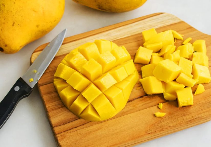 How to Cut It: Mango
