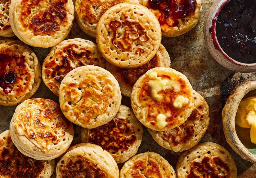 Traditional English Crumpets Recipe