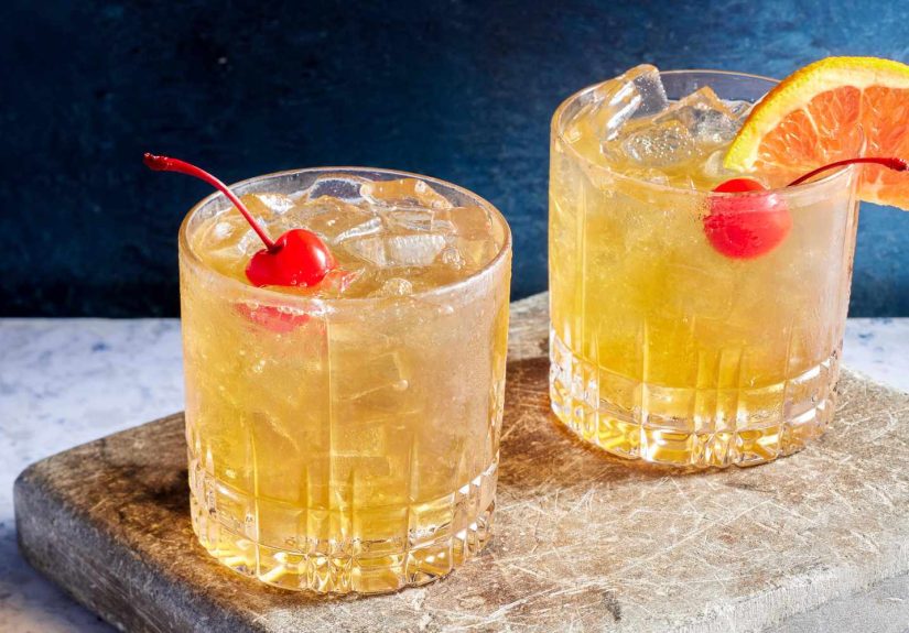 9 Retro Cocktails That'll Bring Vintage Vibes to Your Holiday Party