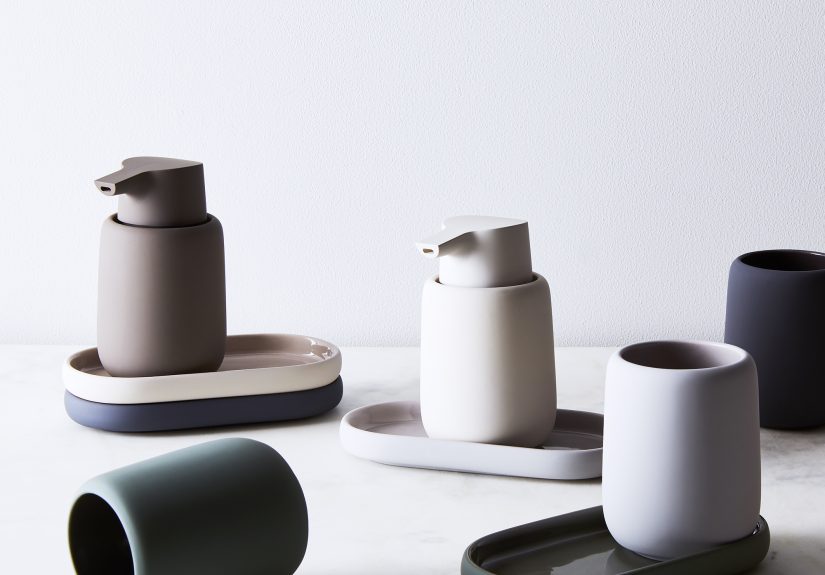 Blomus Essential Toilet Brush & Bathroom Accessories