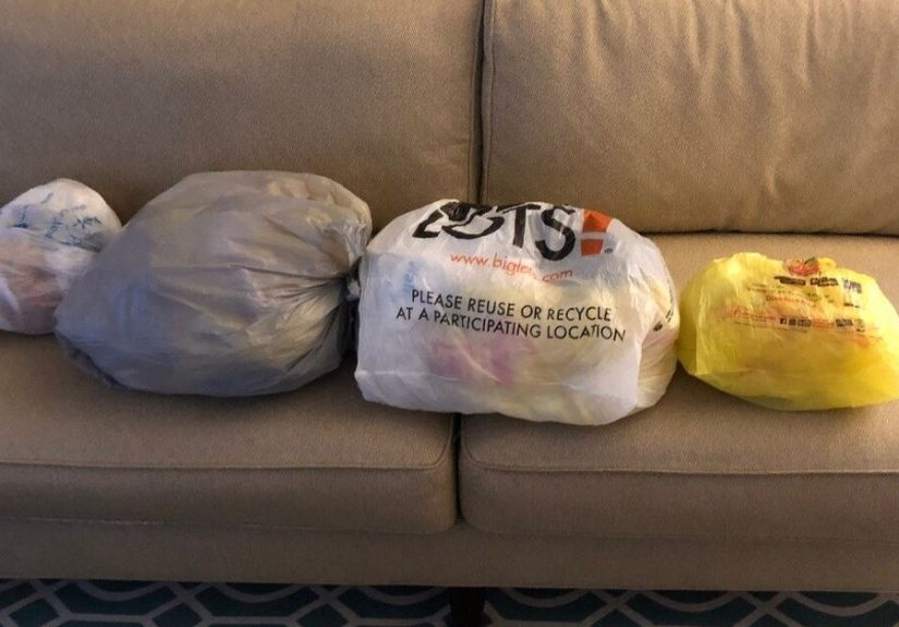 How to Quickly Craft a Terrifying Halloween Body Bag Decoration