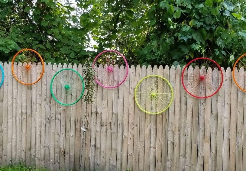 How to Make a Bicycle Wheel Yard Art DIY